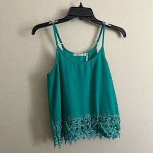 Cropped Tank